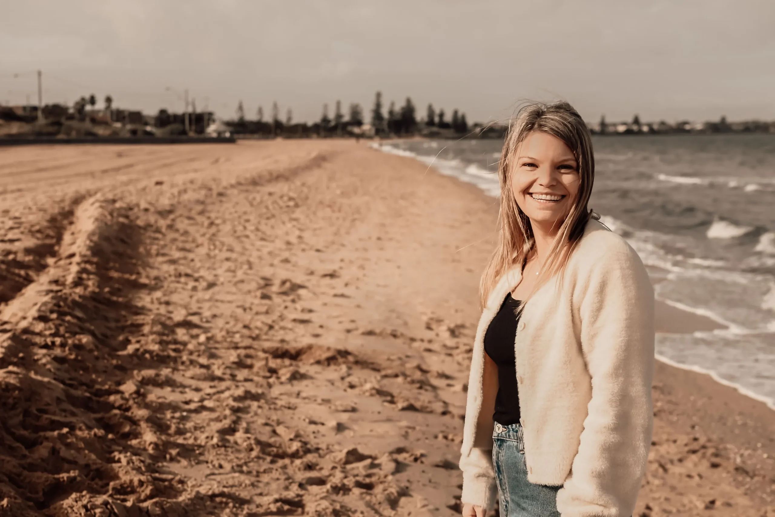 A calm, supportive moment between doula and parent